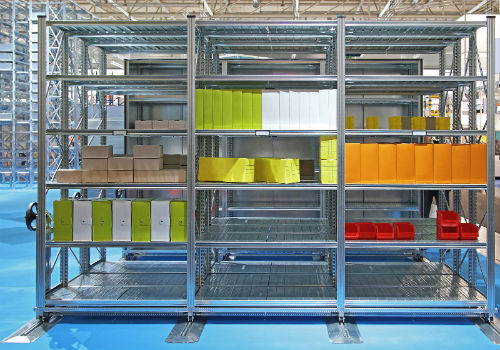 6 Ways Large Corporations Use Metal Shelving to Stock Inventory