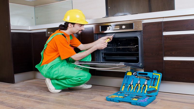 3 Signs That You Need Stove Repair Service in Kansas City KS