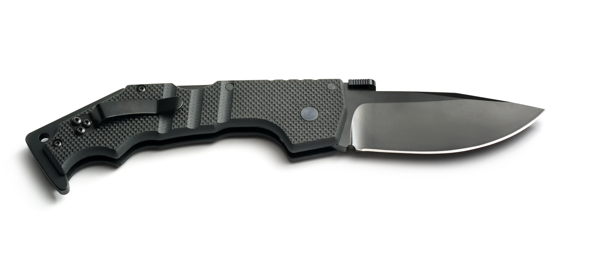 A Custom-Made OTF Knife Makes You Prepared for Any Situation